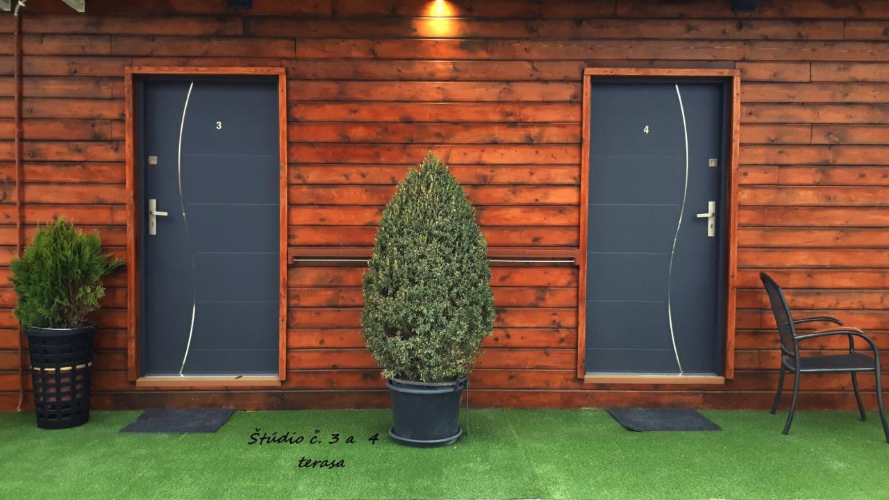 Penzion Florens, Nesvady Exteriér fotografie