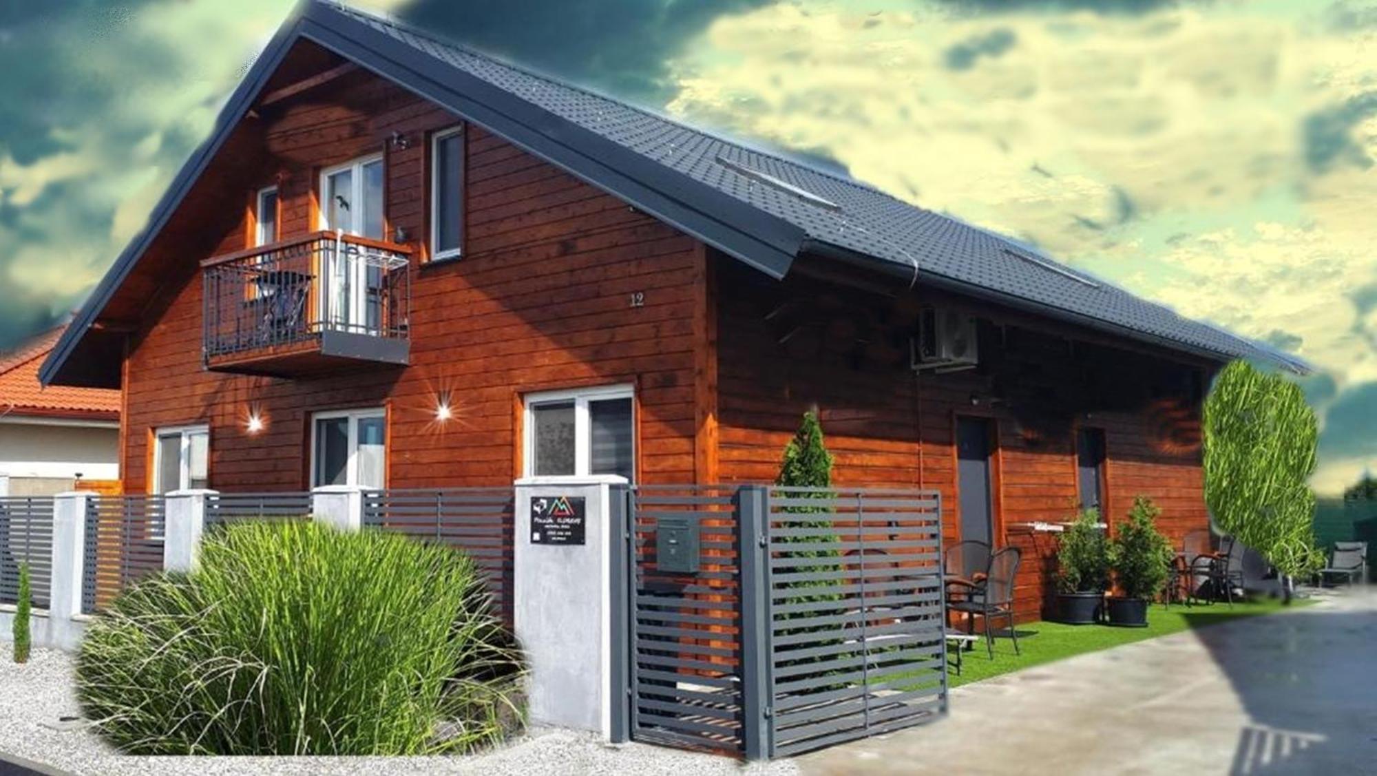 Penzion Florens, Nesvady Exteriér fotografie
